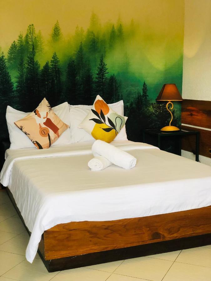 Готель Casa Generosa Baguio City Екстер'єр фото