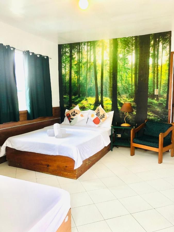 Готель Casa Generosa Baguio City Екстер'єр фото